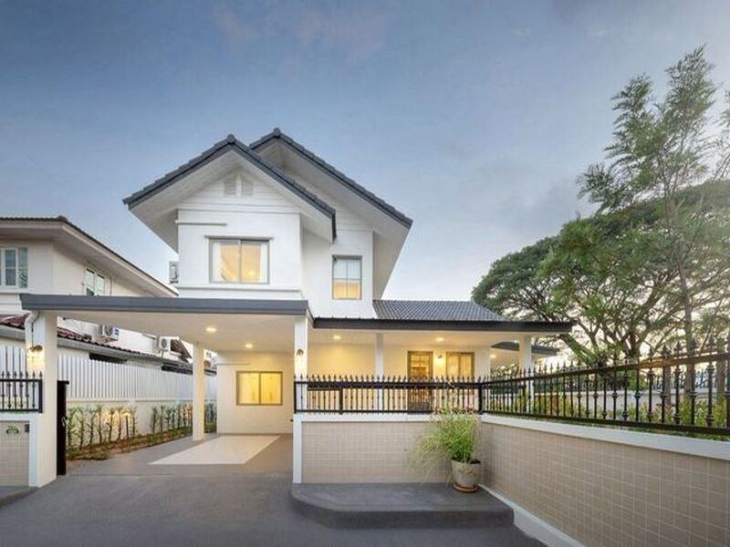 ลดแรงเหลือเพียง 5.99 ล้าน #นันทนา2 #Land&Houses #แม่โจ้ #รีโนเวทใหม่ #เฟอร์นิเจอร์ไม้สัก Built-in ทั้งหลัง #หิ้วกระเป๋าเข้าอยู่ได้ทันที!