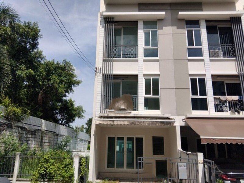 ขายาวน์โฮม โครงการบ้านกลางเมือง สวนหลวง กรุงเทพมหานคร