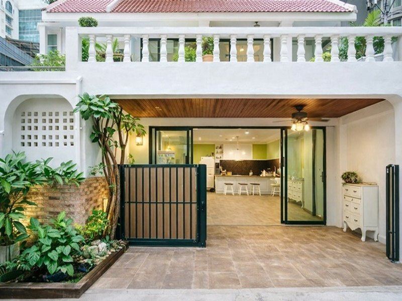 สุขุมวิท45-51 ทาวน์โฮม 2 ชั้น 3นอน 2น้ำ BTS พร้อมพงษ์ 800ม. เอ็มควอเทียร์ 28ตร.ว. 220ตร.ม. รพ.สมิติเวช สุขุมวิท 1 กม.