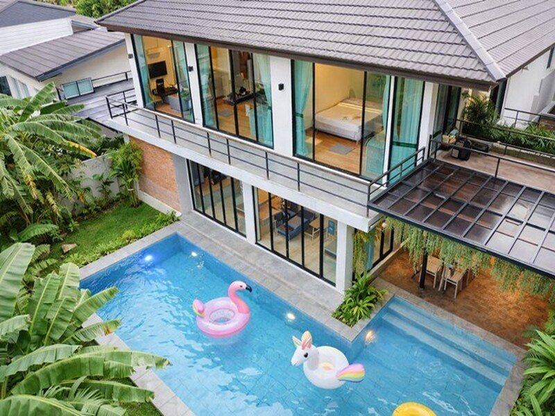 เชียงใหม่ พูลวิลล่าหรูให้เช่า Tube Trek Waterpark ปตท.สันป่าค่า สันกำแพง 1.1กม. 3 นอน 4 น้ำ ใกล้โลตัส สันกำแพง 700 ม.168 ตร.ม.