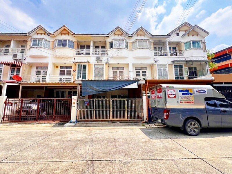 ทาวน์โฮม หมู่บ้านวิชั่นวิลล์ 3  งามวงศ์วาน – สามัคคี ใจกลางเมืองนนทบุรี (ขายถูก)
