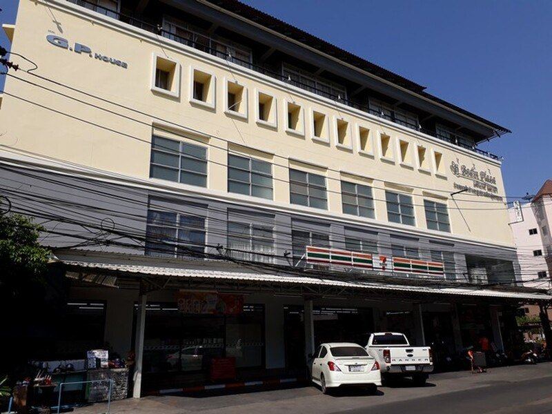 ให้เช่าด่วน! Office - 1 ห้องนอน ขนาด = 1 ตร.ว. 0 งาน 0 Rai 10000 บาท. ไม่ไกลจาก - ราคาถูกเหลือเชื่อ