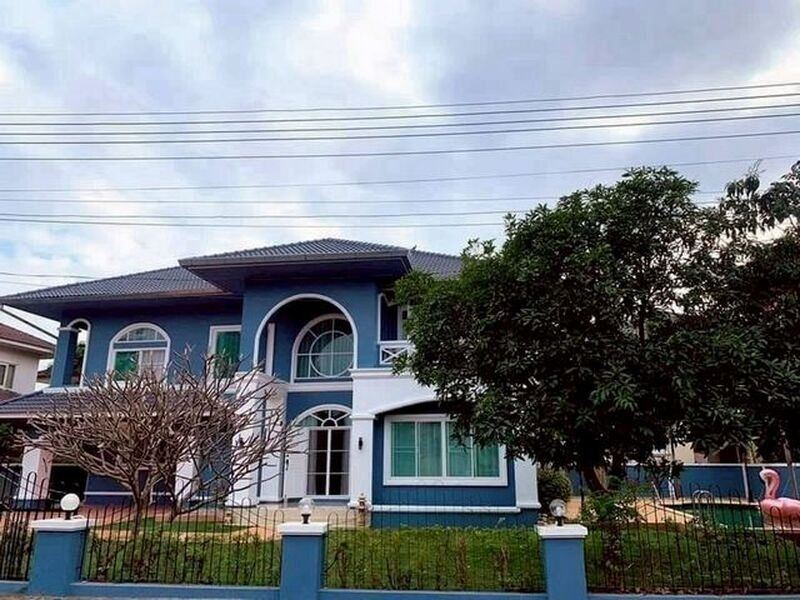 ขาย 12.8 ล้าน #โซนสันทราย Pool Villa หลังใหญ่ บ้านสวยครบฟังก์ชัน เหมาะสำหรับครอบครัวใหญ่ อยู่อาศัยหรือซื้อเพื่อลงทุนก็ลงตัว