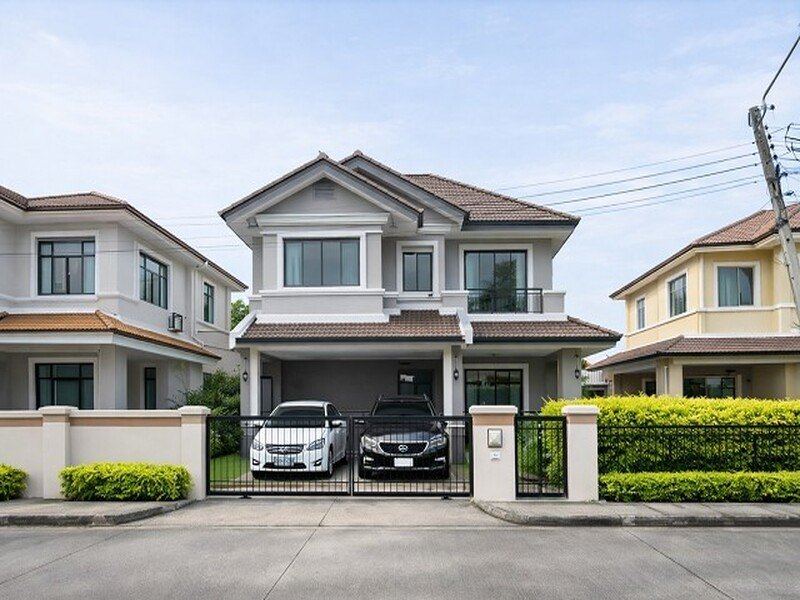 ทำเลเสรีไทย-สุขาภิบาล 2 3ปีมีครั้ง นานาชาติฮีทฟิลด์ 850 ม.หลุดจอง บ้านเดี่ยว 2 ชั้น 3-4นอน 3 น้ำ64 ตร.ว..แฟชั่น