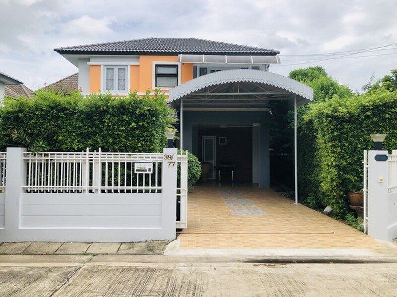 MT090 ให้เช่าบ้าน เนเบอร์โฮม สุขาภิบาล5 เนื้อที่ 58 ตรว. 3 นอน 2 น้ำ บ้านหลังมุม ทำเลดีเดินทางสะดวก