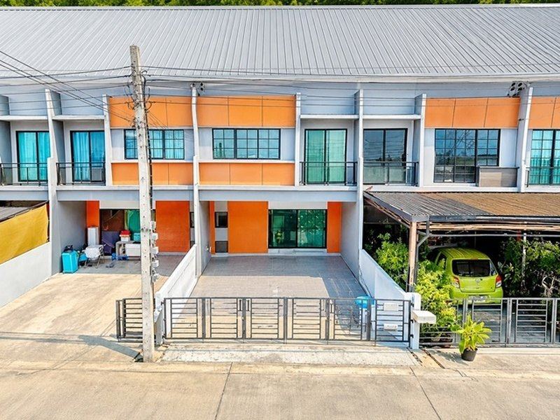 ทำเลกัลปพฤกษ์-สาทร ทาวน์โฮม 2 ชั้นฟังก์ชัน 3 นอน 2 น้ำ MRTบางแค 2.5กม. รร.นานาชาติบริติชโคลัมเบีย 2 กม.19ตร.ว.150ตร.ม.