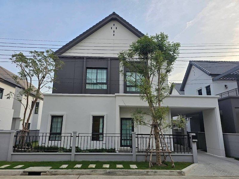 BH4120 ให้เช่า CENTRO บางนา บ้านเดี่ยวโครงการใหม่ ติดเมกาบางนา Fully Furnished พร้อมเข้าอยู่