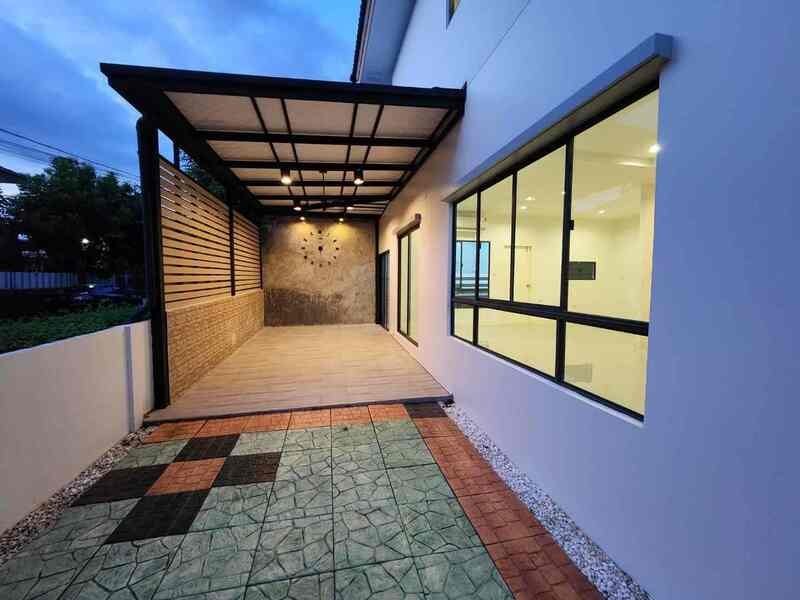 ขายบ้านเดี่ยว 2 ชั้น หมู่บ้านธนาวิลเลจ 2 พระราม 5-บางใหญ่ นนทบุรี