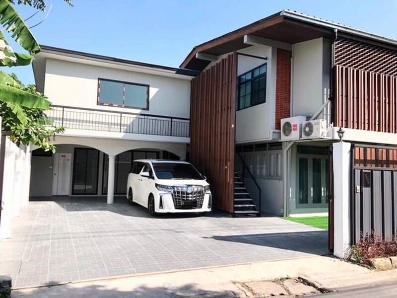 P740 ให้เช่าบ้านเดี่ยว 2 ชั้น ซอยลาดพร้าว 35 ซอยสุภาพงษ์ ลาดพร้าว 41 ภาวนา ลาดพร้าว ตกแต่งสวยเฟอร์นิเจอร์ครบ