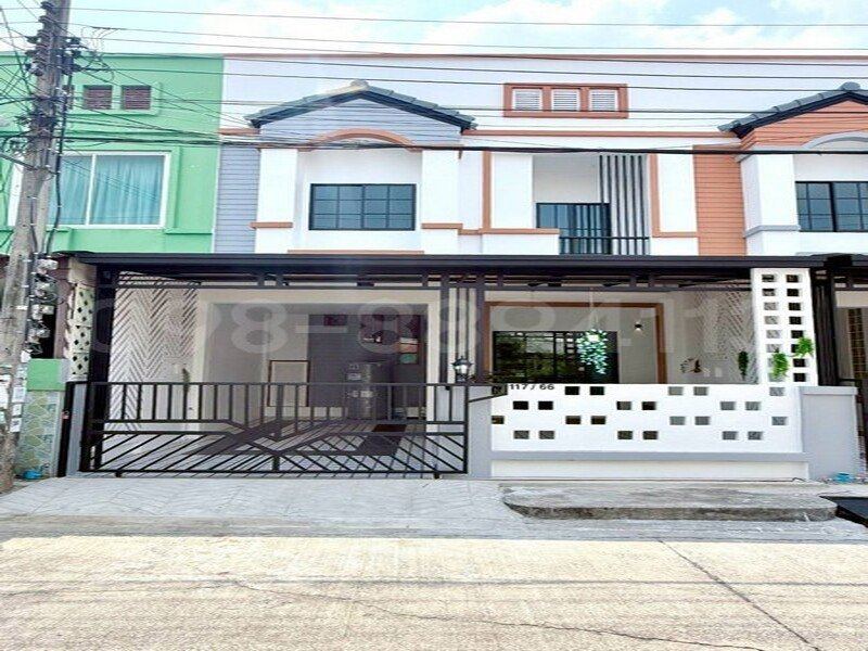 ขายทาวน์เฮ้าส์ 2 ชั้น หมู่บ้านณัฐกานต์ ซ.สายไหม 64 เนื้อที่ 21 ตรว 4นอน 2น้ำ จอดรถได้ 1-2 คัน