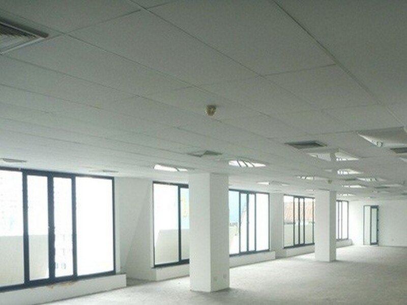 OFFICE อาคารสวนพลู การ์เด้น 33000 BAHT.  0 ไร่ 1 ngan 0 ตรว. ใกล้กับ - ราคานี้ห้ามพลาด -