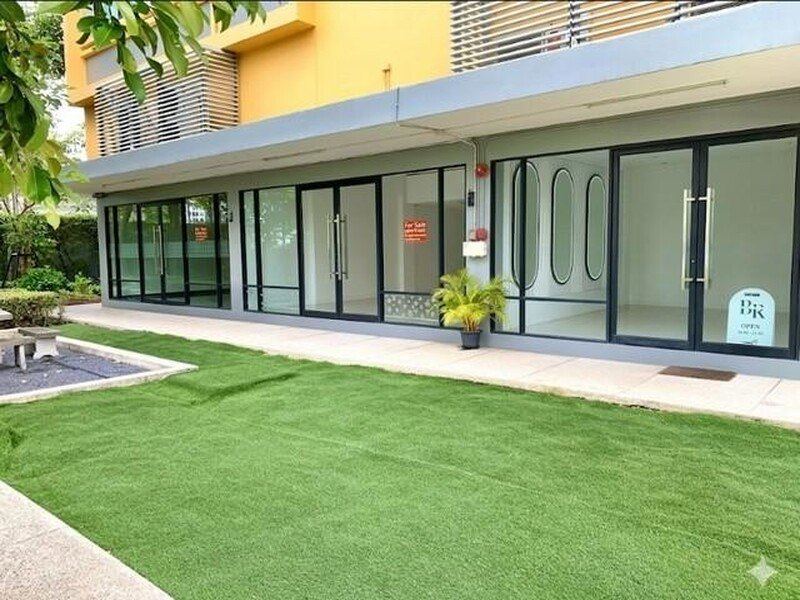 โอกาสสำหรับผู้ที่ต้องการทำเลค้าขายที่ไร้คู่แข่งคอนโดมิเนียมผู้พักอาศัยกว่า 500 ยูนิต แต่มีผู้ค้าน้อยราย ธุรกิจไม่ซ้ำกัน เพียง 2.2ล้าน