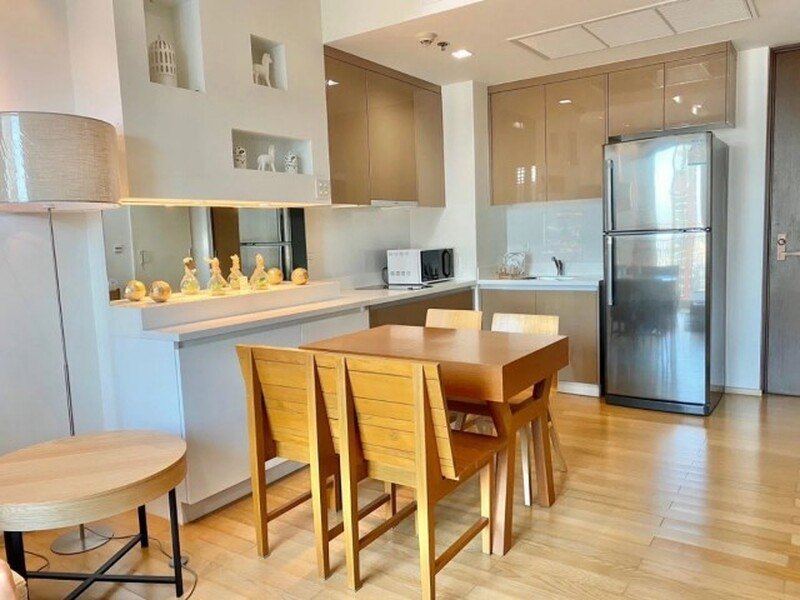 Siri at Sukhumvit Spacious Comfortable Private 30th Floor BTS Thonglor