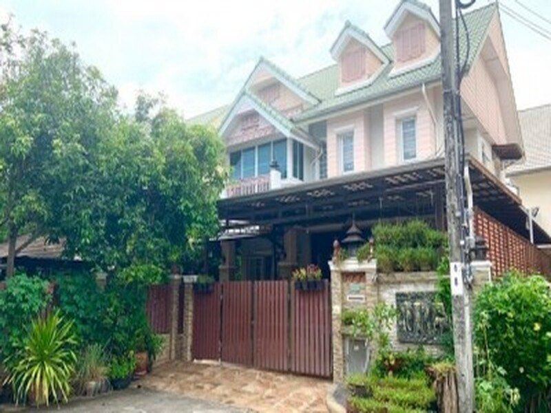 H26004 ขายบ้านเดี่ยว 2 ชั้น 73 ตร.ว.หมู่บ้านพาร์คเวย์ ชาเล่ต์ ถนนรามคำแหง190/1 มีนบุรี ใกล้บิ๊กซี สุขาภิบาล 3