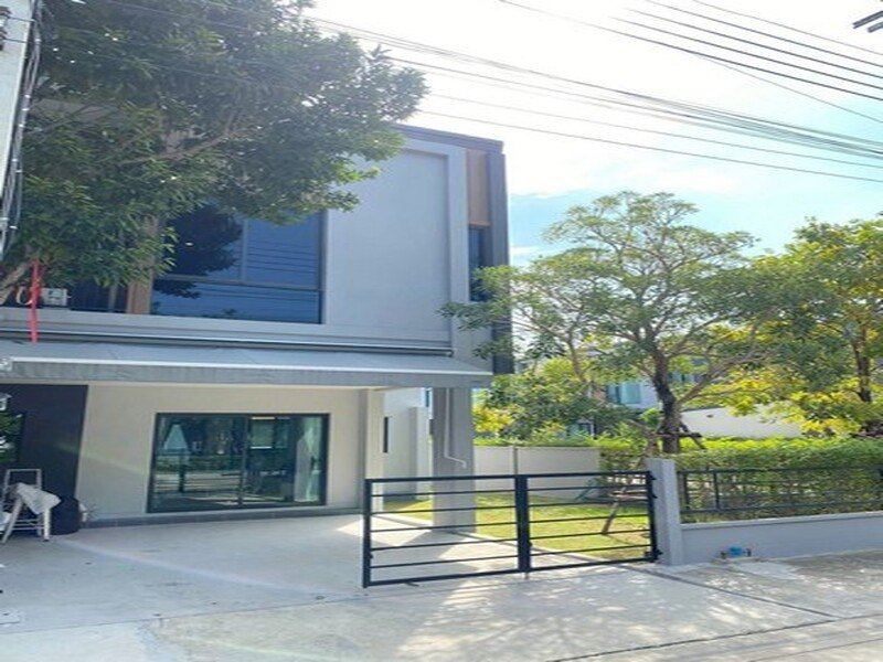 LV53506 ให้เช่า บ้านทาวน์โฮม พลีโน่ สุขุมวิท-บางนา 2 Pleno Sukhumvit-Bangna 2 ใกล้Mega bangna เฟอร์นิเจอร์ครบพร้อมอยู่