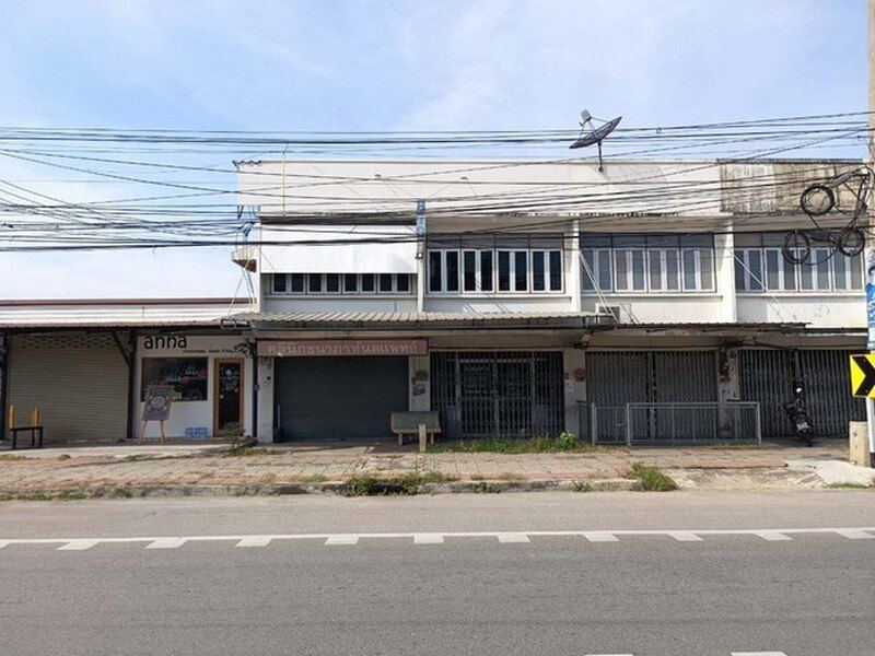 ขายอาคารพาณิชย์ ถนนสายบางแพ-ดำเนินสะดวก อำเภอบางแพ ราชบุรี