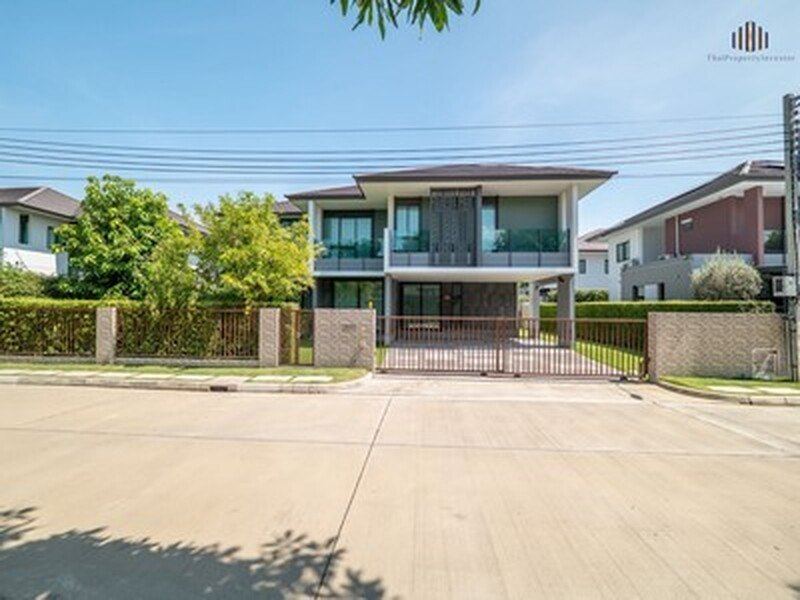 บ้านเดี่ยว Luxury ขนาดใหญ่ ในทำเลทวีวัฒนา เศรษฐสิริ ทวีวัฒนา ที่ดินมากกว่า 100 ตร.ว. หาได้ยากในราคานี้
