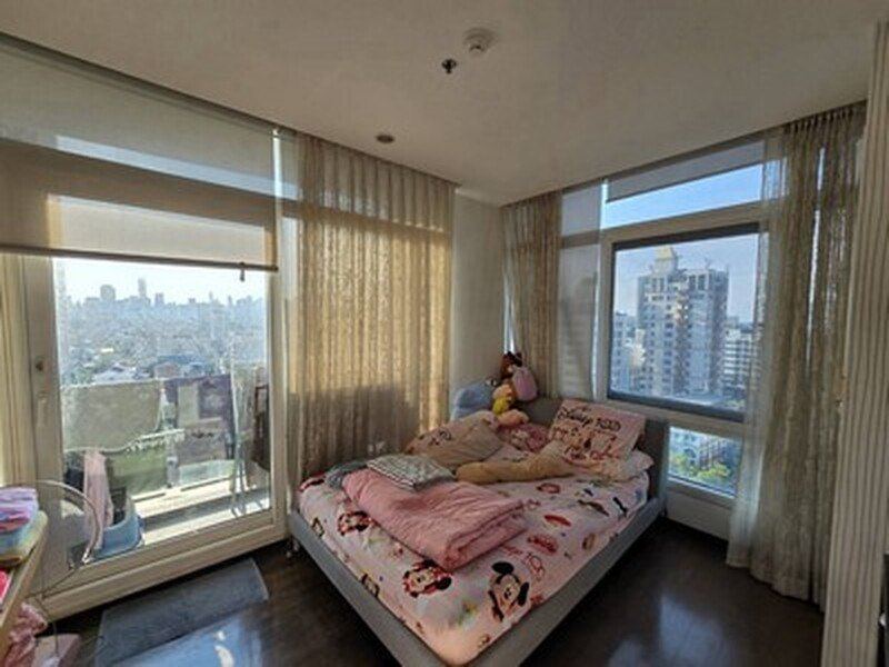 วิว 180 องศา Thonglor Skyline!! ขายคอนโด เดอะ ไฮท์ ทองหล่อ (The Height Thonglor) 3 ห้องนอน 3 ห้องน้ำ 136.92 ตร.ม Pet Friendly!!