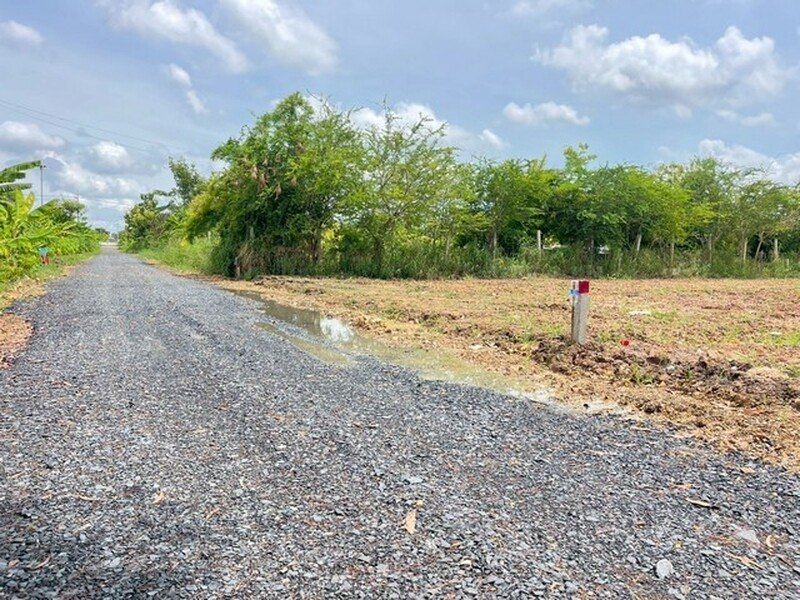ผ่อนได้5ปี ที่ดินคลอง4คลองหลวง ใกล้ถ.เลียบมอเตอร์เวย์100ม. T. o86-3ol-6l6l