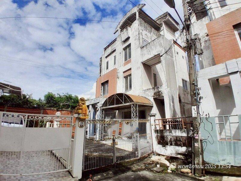ขายบ้านเดี่ยว ถนน ลาดพร้าว 101 บางกะปิ กรุงเทพมหานคร