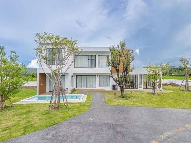 ขาย 18.5 ล้าน 1 ไร่ 2 งาน #ห้วยทราย #สันกำแพง บ้านพูลวิลล่าสวย ล้อมรอบด้วย #วิวภูเขา #วิวทุ่งนา​ #เฟอร์นิเจอร์ครบ #หิ้วกระเป๋าพร้อมเข้าอยู่