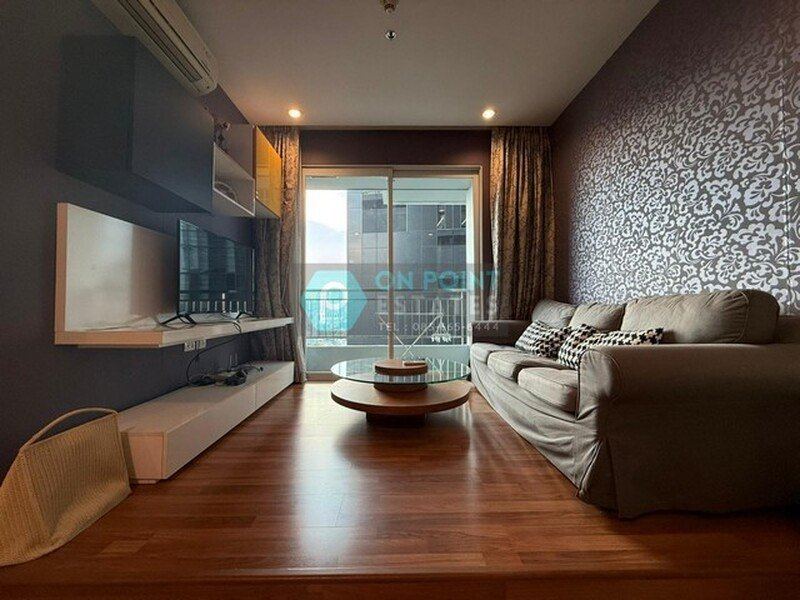 Circle Condominium 1 Bedroom 1 Bathroom for Rent (A2854)