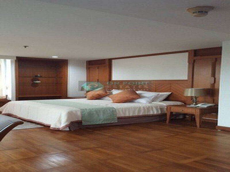 2 Bedrooms 2 Bathrooms for Rent in Sathorn (B2874)