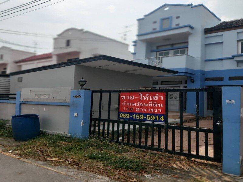 ขาย/ให้เช่าบ้านแฝด หมู่บ้านเพชรอินทรา  38 ตารางวา หมู่บ้านเพชรอินทรา ซอยรามอินทรา 99 แยก 2 ถนนรามอินทรา แขวงคันนายาวเขตคันนายาว กรุงเทพฯ