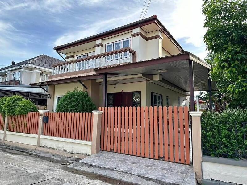 HR 9900 ให้เช่าบ้านเดี่ยว 2 ชั้น 4 ห้องนอน พนาสนธิ์การ์เด้น ร่มเกล้า15