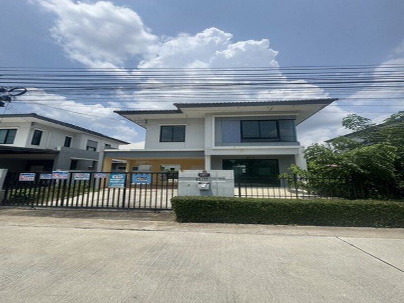 ขาย บ้านเดี่ยว หมู่บ้านเพอร์เฟคพาร์ค บางบัวทอง ลดราคาพิเศษ