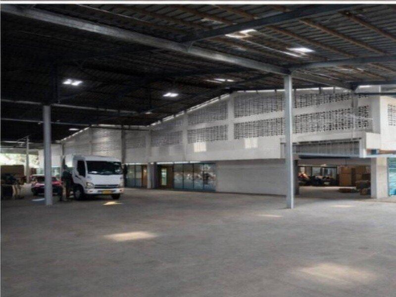 โกดังให้เช่า  โกดัง พร้อมออฟฟิศ @สุขสวัสดิ์ 72 ให้เช่า  Warehouse