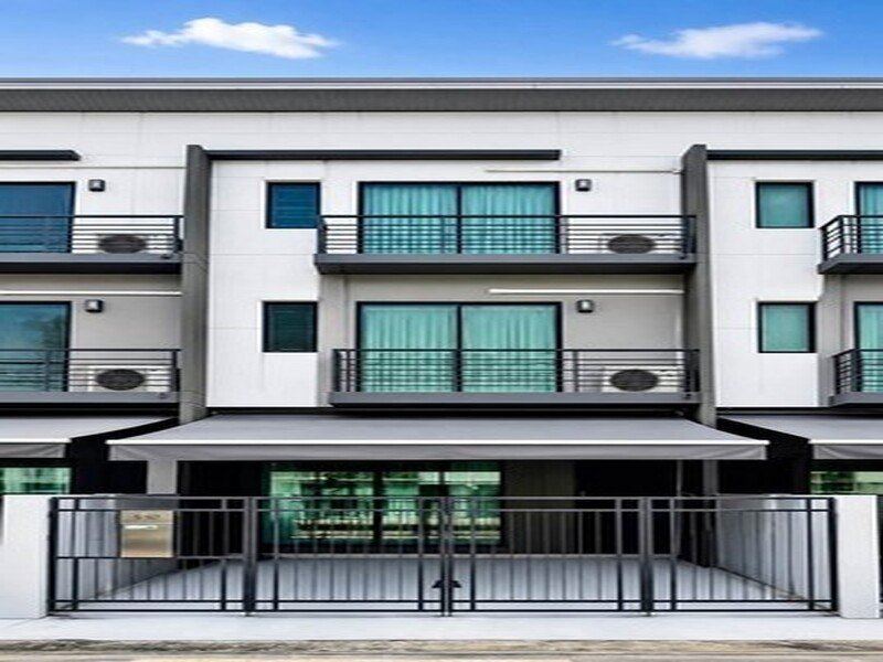 ให้เช่าทาวโฮม3ชั้น ใกล้ โรงเรียนอุดมศึกษา, ใกล้ แม็คโคร , และ โลตัส โครงการ บ้านกลางเมือง ราชพฤกษ์-พระราม 5
