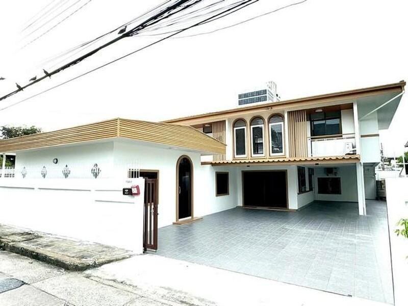 HR 9969 ให้เช่าบ้านเดี่ยว2ชั้นหลังมุม 405 ตร.ม.ย่านสุทธิสารลาดพร้าว48ใกล้MRTภาวนา,MRTสุทธิสาร เหมาะทำโฮมออฟฟิศ จดทะเบียนบริษัทได้