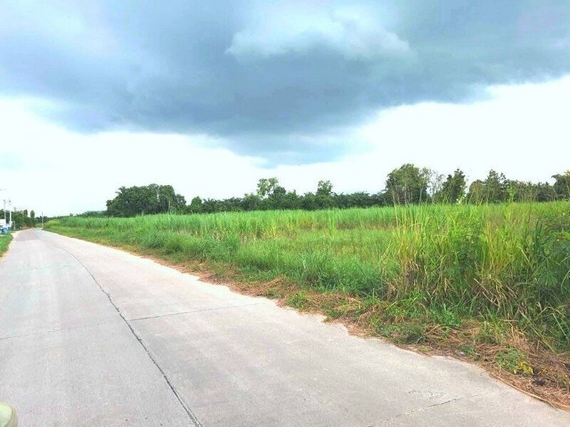 ขายที่ดิน 25-0-51 ไร่ ( รวม 3 โฉนด ) สวยราคาถูก บ้านบึง ชลบุรี