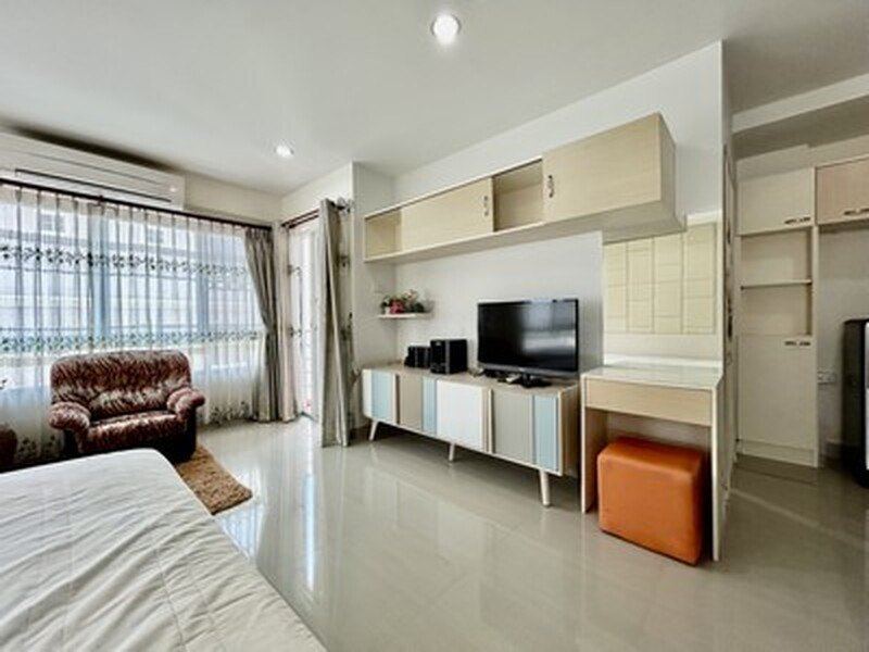 ยห้องชุดแต่งครบราคาถูกที่สุดในโครงการ พร้อมอยู่ !! เดอะวิสด้อม เบิร์ก คอนโด บางแสน ชลบุรี ( The Wisdom Burg Condo Bangsaen ) .