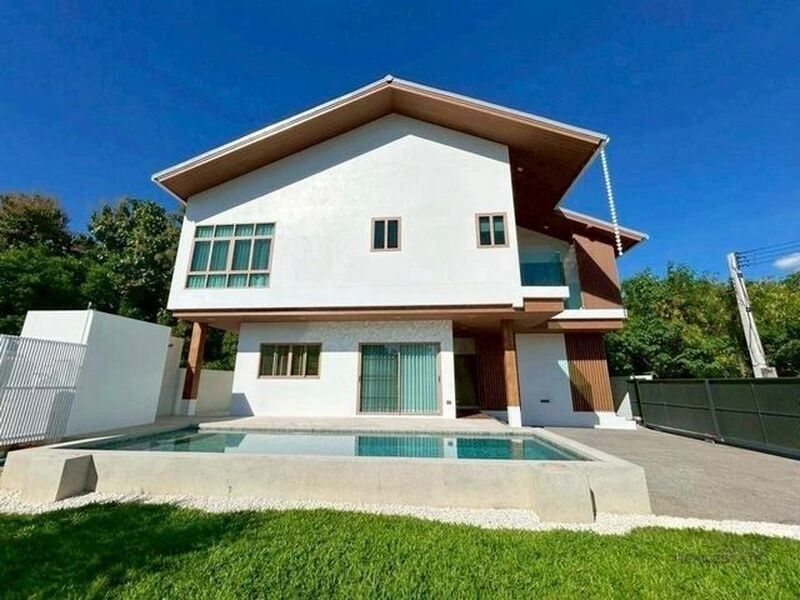 โซนน้ำแพร่ #หางดง ขาย 9.9 ล้าน บ้านพูลวิลล่า #สไตล์ญี่ปุ่นโมเดิร์น พร้อมอยู่ เข้าเมืองง่าย #เฟอร์นิเจอร์บิวต์อินครบ เข้าอยู่ได้ทันที