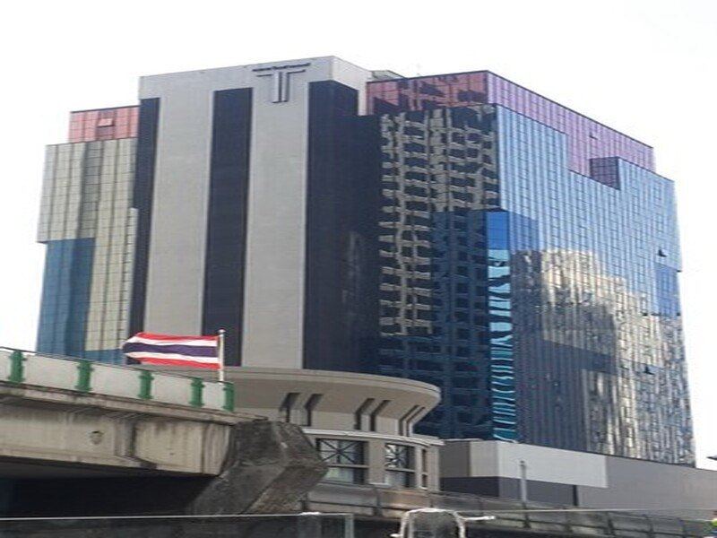 ให้เช่า สำนักงาน อาคารไทม์สแควร์ ชั้นทั้งหมด 1 ชั้น ใกล้กับ - ห้องนอน 1 ห้อง ห้องน้ำ 1 ห้อง กรุงเทพ