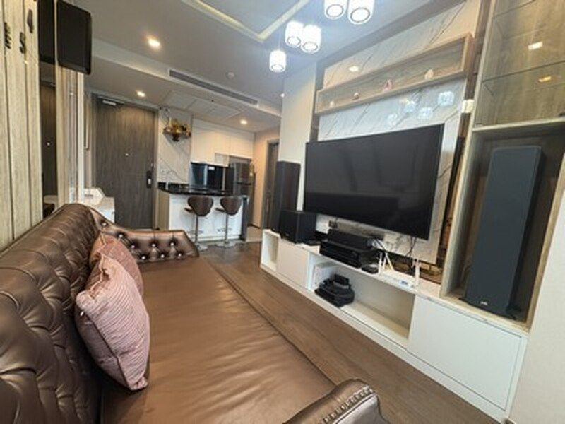 ชั้น26 ห้องมุม บิ๊วหรู วิวสวย ! ขายคอนโดไอดีโอ คิว วิคตอรี่ 43.85 ตร.ม ! ติดกับเซ็นจูรี่ เดอะ มูฟวี่ พลาซ่า และ  BTS อนุสาวรีย์ชัยสมรภูมิ
