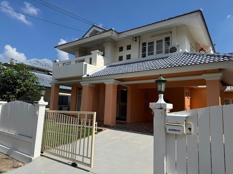บ้านเดี่ยว 2 ชั้น 89 ตรว.290 ตรม หมู่บ้าน Perfect place รามคำแหง 164 เฟส 1 รีโนเวทใหม่ทั้งหลัง พร้อมเข้าอยู่ ️