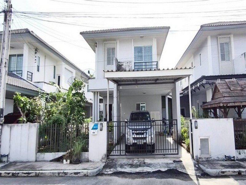 ให้เช่าบ้านเดี่ยว2ชั้นศรีราชา หมู่บ้านเดอะวิสต้า พร้อมอยู่ ใกล้ท่าเรือแหลมฉบัง ใกล้ไทยออยล์ ศรีราชา ชลบุรี