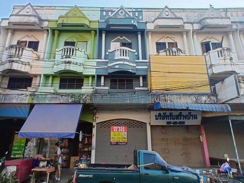 ขายด่วน อาคารพาณิชย์ 3 ชั้น ศรีบุญเรือง หนองบัวลำภู ติดตลาดณัฐพงษ์ สามารถพักอาศัยและค้าขายได้