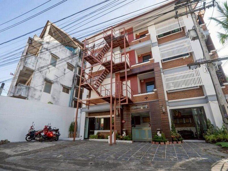 โรงแรมในคูเมืองเชียงใหม่ พร้อมใบอนุญาตถูกต้อง ทำเลทอง เมืองเชียงใหม่