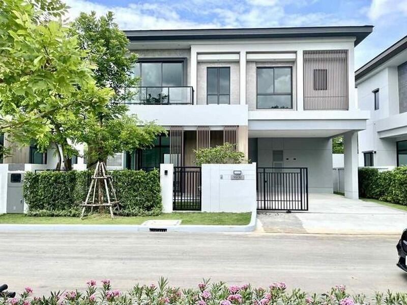 HR 9973 ให้เช่าบ้านเดี่ยว 4 ห้องนอน เฟอร์นิเจอร์ครบ บางกอก บูเลอวาร์ด บางนา กม 5 ใกล้เมกาบางนา