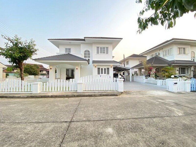 บ้านเดี่ยว 2 ชั้น สไตล์ AsianModern เฟอร์นิเจอร์ครบ สันทราย