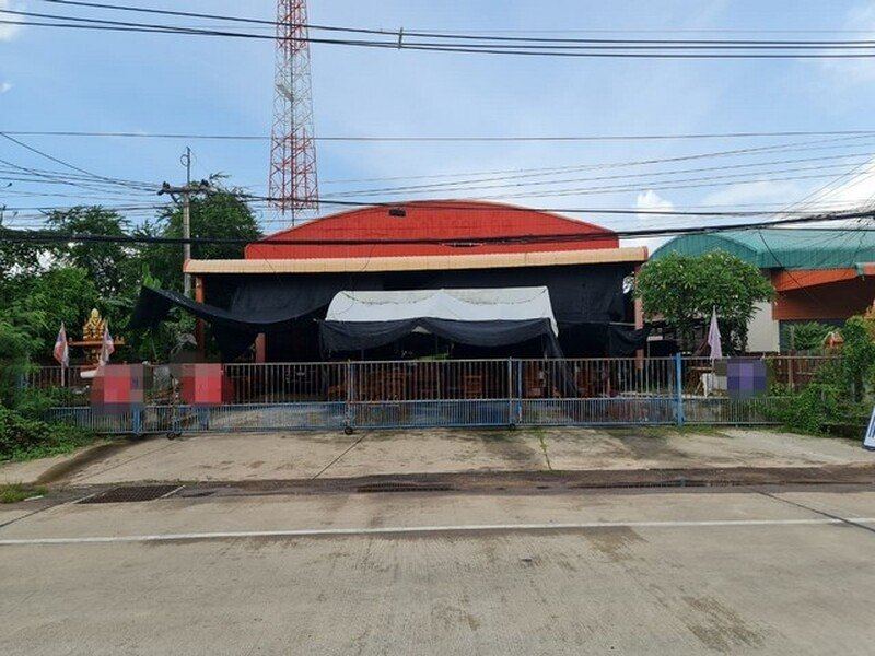 ขายโกดัง   ถนนร้อยเอ็ด-อาจสามารถ อำเภอเมืองร้อยเอ็ด ร้อยเอ็ด