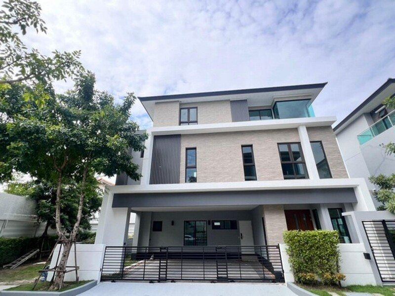 P3298 ให้เช่าบ้านเดี่ยว เดอะ ซิตี้ เอกมัย ลาดพร้าว THE CITY Ekkamai Ladprao ใกล้โรงเรียนบดินทรเดชา (สิงห์ สิงหเสนี) โรงเรียนอุดมศึกษา