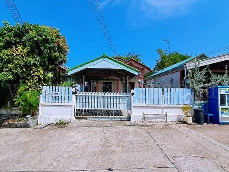 บ้านแฝด หมู่บ้าน ร่วมใจมีสุข บางละมุง ราคาถูกสุดในโครงการ