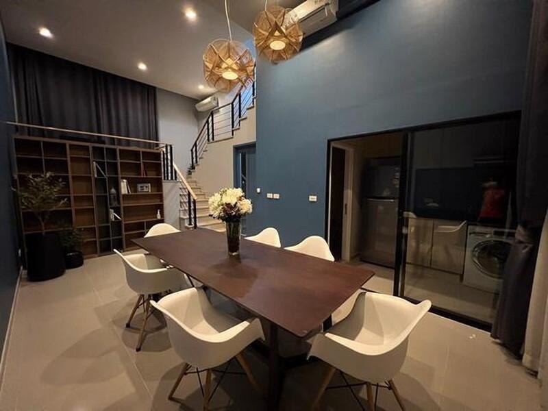 HR 9926 ให้เช่าทาวน์โฮม3.5ชั้นย่านพัฒนาการ สวนหลวง Arden Pattanakarn พร้อมเฟอร์นิเจอร์