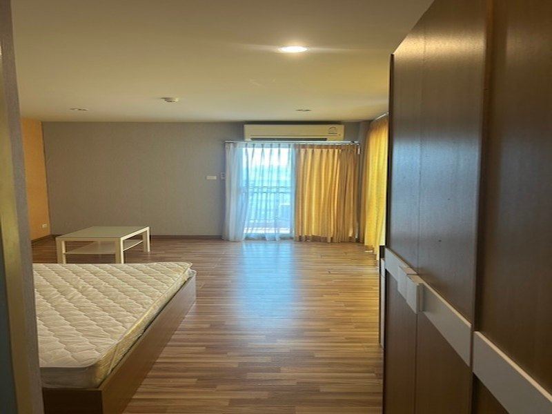 Regent Home 14 Sukhumvit 93 Convenient clean 7th floor BTS BangChak