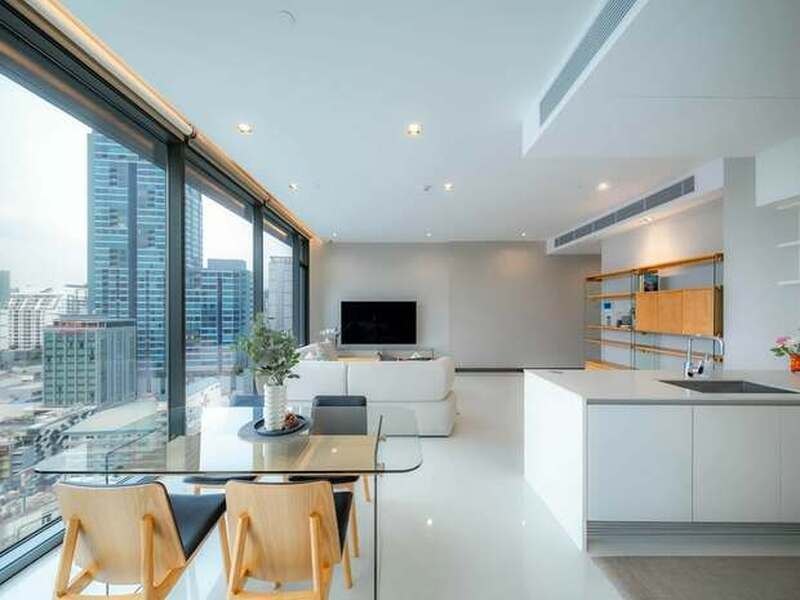 Luxury 3BR at Q1 Sukhumvit High Floor Floor-to-Ceiling Glass Stunning City View Modern Minimalist Design -For Rent and Sale